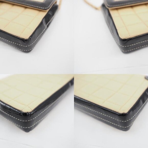 Authentic CHANEL CC Lambskin Patent Chocolate Bar Flap Bag Chain Beige Black - Picture 7 of 14